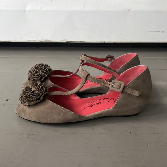 Pas de Rouge Taupe Sandals 8.5 - Picture 6 of 10